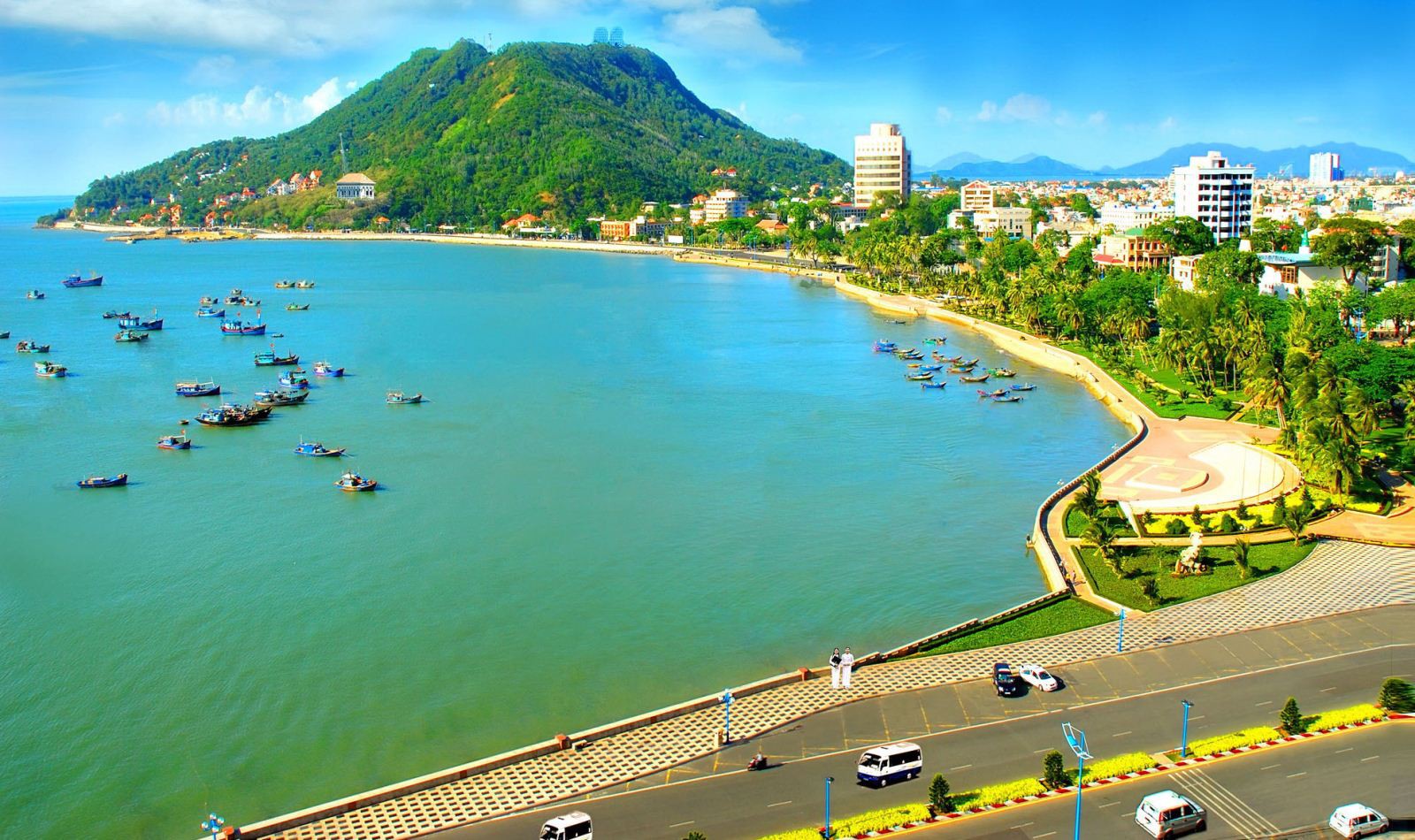 Siết hay không siết tín dụng bất động sản?
